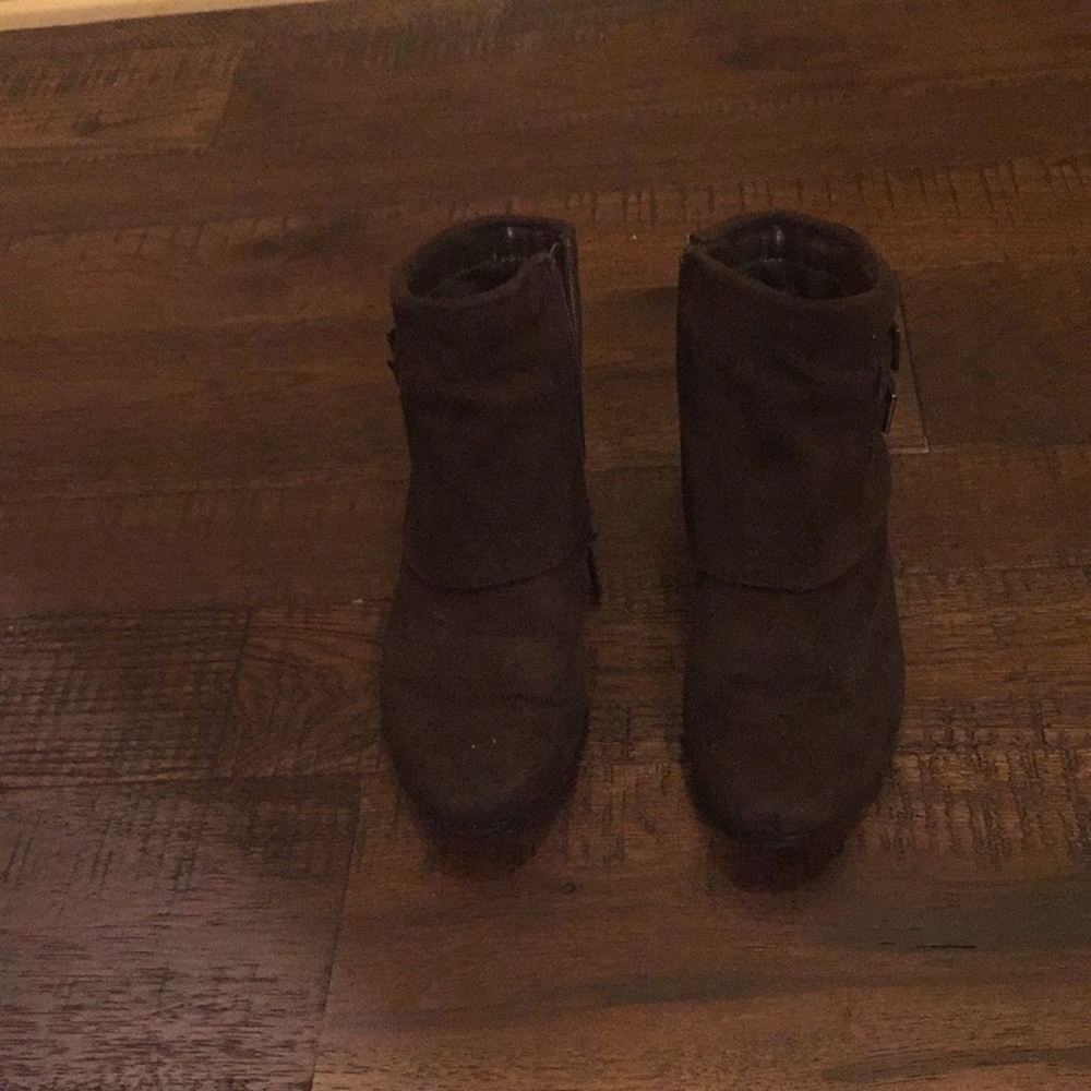 Brown boots